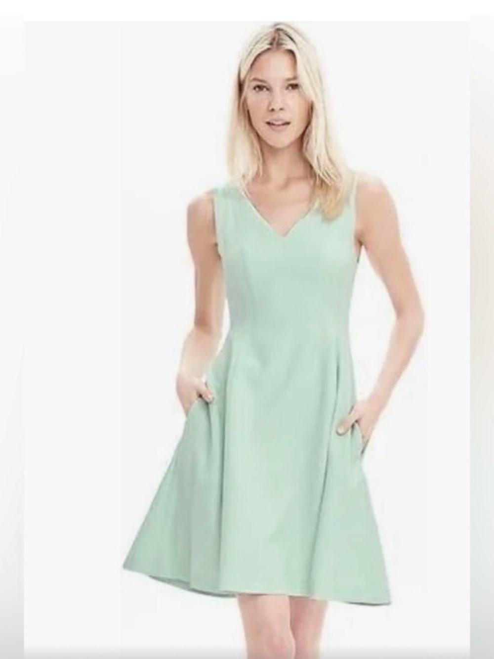 Banana Republic Mint Green Sleeveless V-Neck Midi Dress
